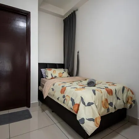 Comfy 3Br Apt @ Ksl Daya Near Ikea Tebrau Parking Johor Bahru Exterior photo
